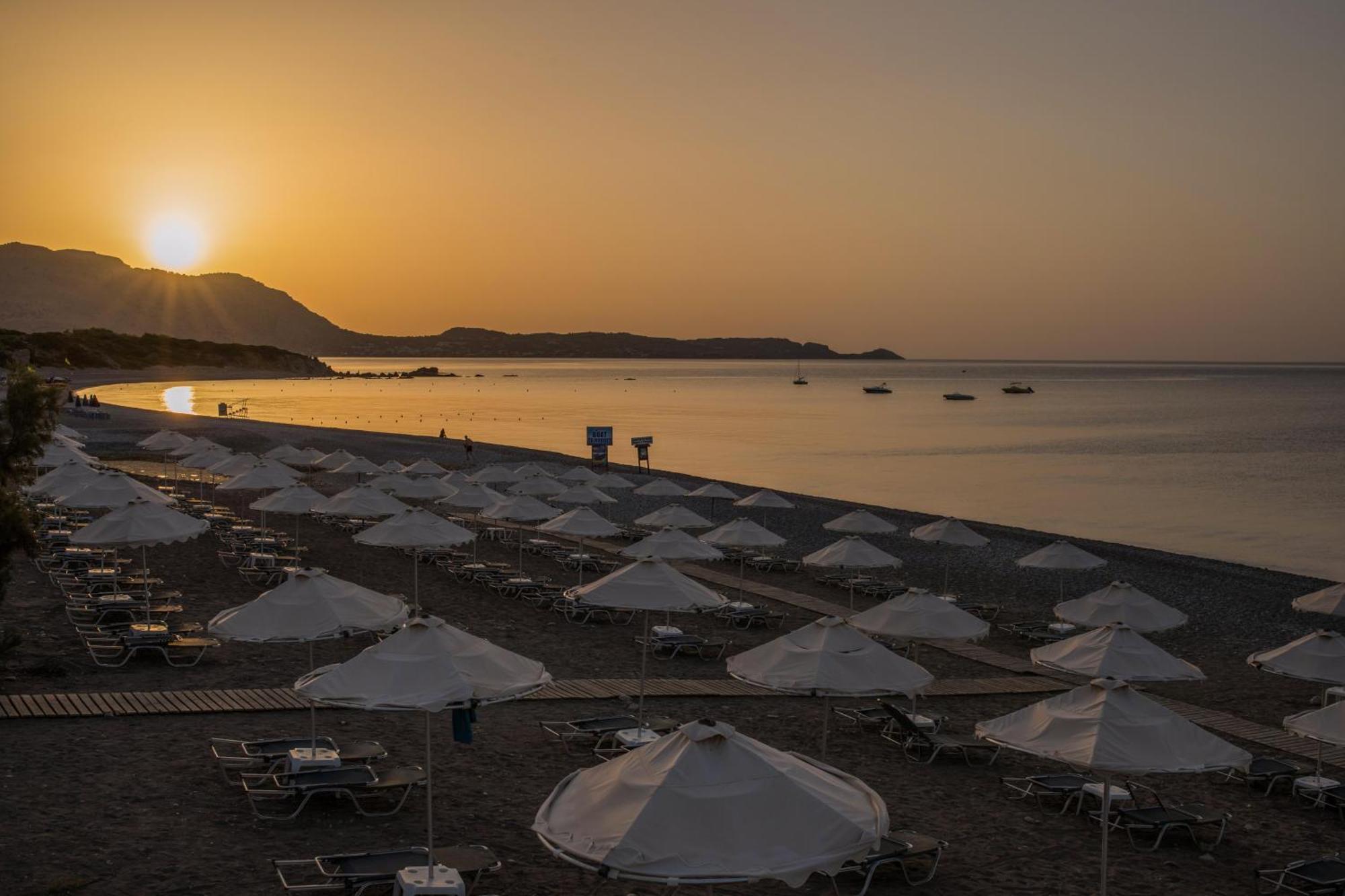 Lindos Breeze Beach Hotel Kiotari Exterior photo